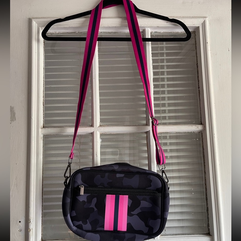 Womens Crossbody